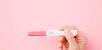 Comment savoir que nous sommes enceinte ? Signes et symptômes de grossesse.